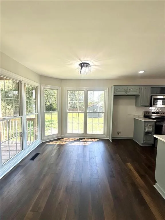 132 Ashley Terrace SE Calhoun, GA 30701
