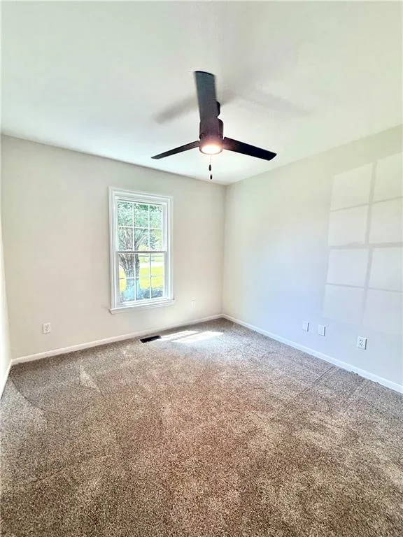 132 Ashley Terrace SE Calhoun, GA 30701