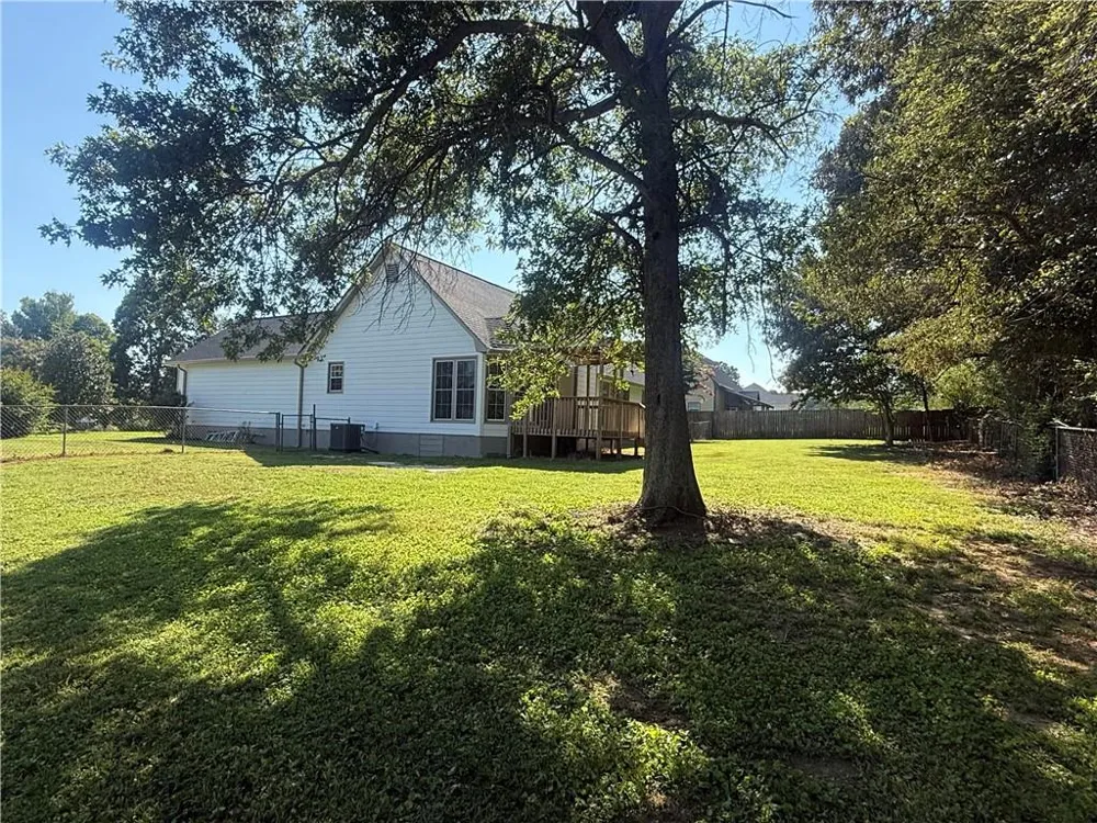 132 Ashley Terrace SE Calhoun, GA 30701