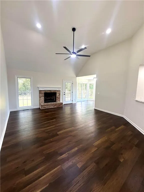132 Ashley Terrace SE Calhoun, GA 30701