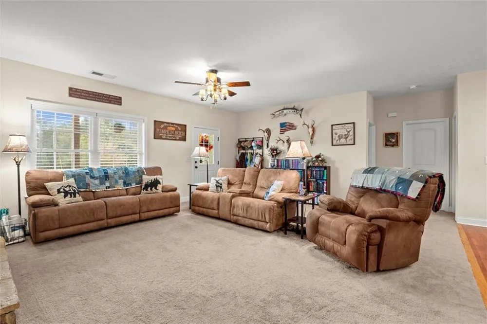 1003 Milligan Creek Road Roopville, GA 30170