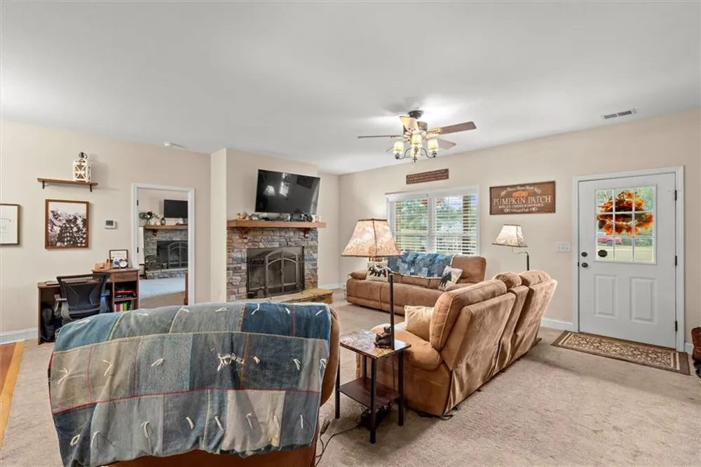 1003 Milligan Creek Road Roopville, GA 30170