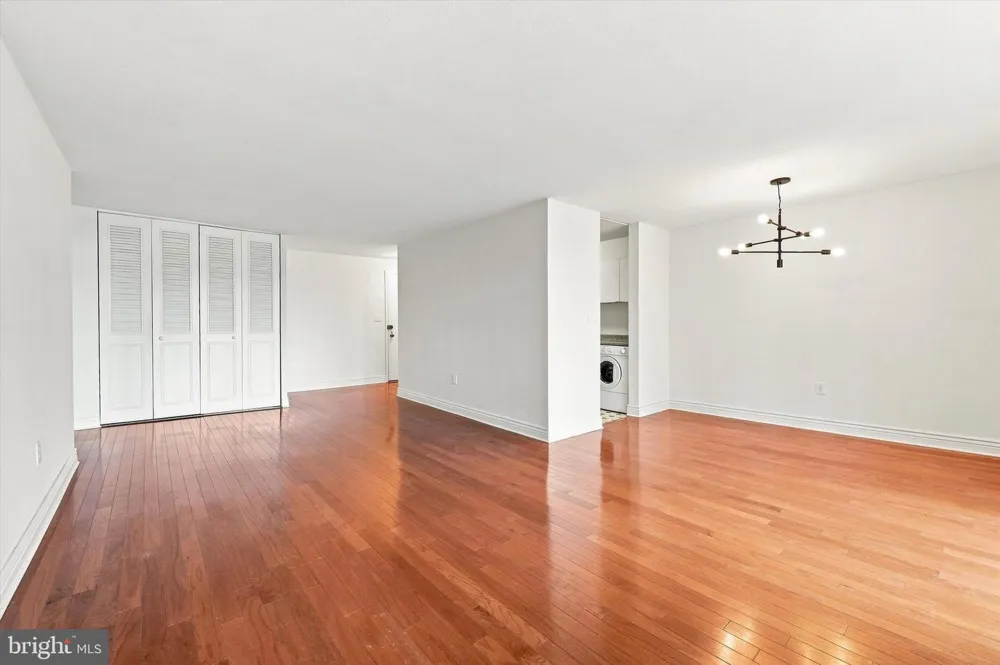 1919 CHESTNUT STREET #2703 Philadelphia, PA 19103