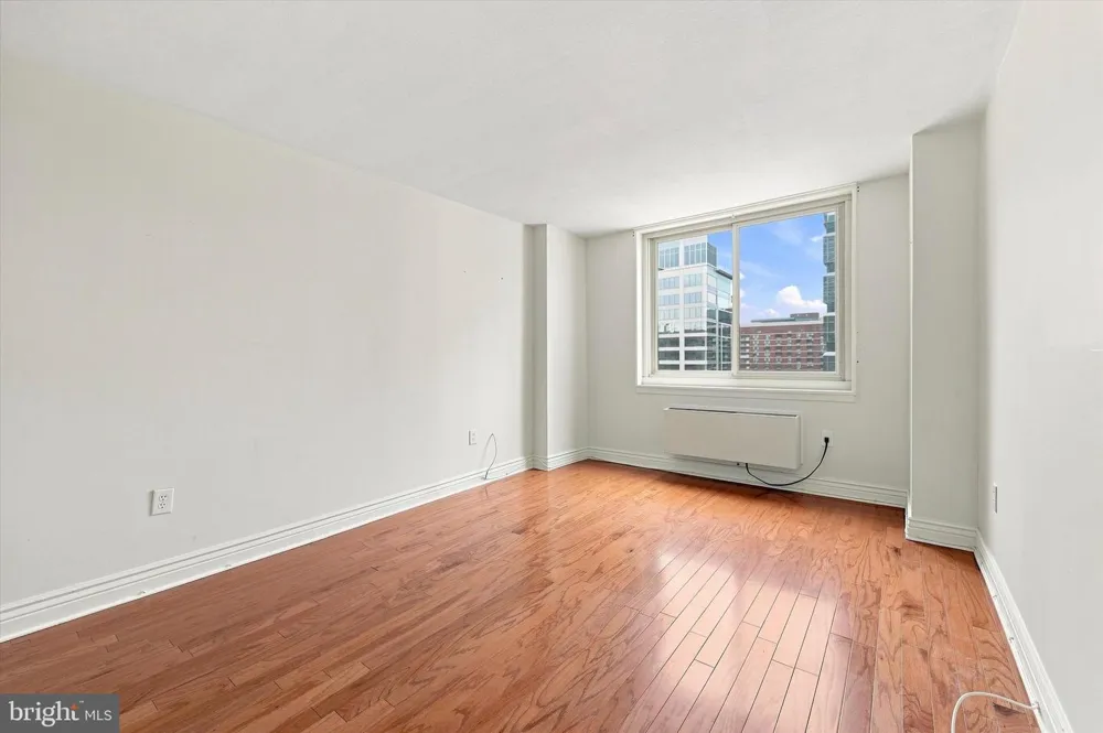 1919 CHESTNUT STREET #2703 Philadelphia, PA 19103