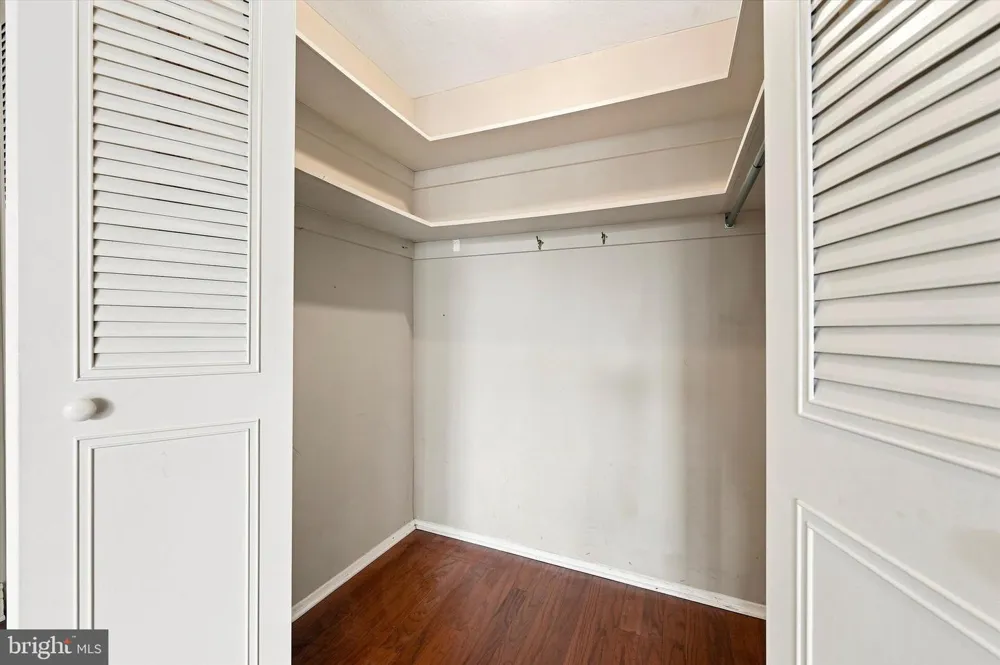 1919 CHESTNUT STREET #2703 Philadelphia, PA 19103