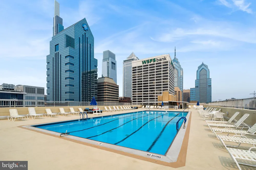 1919 CHESTNUT STREET #2703 Philadelphia, PA 19103