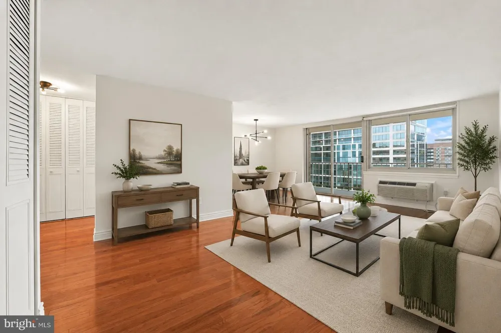 1919 CHESTNUT STREET #2703 Philadelphia, PA 19103