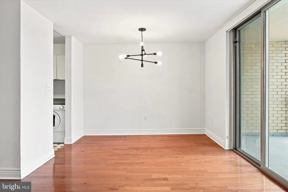 1919 CHESTNUT STREET #2703 Philadelphia, PA 19103