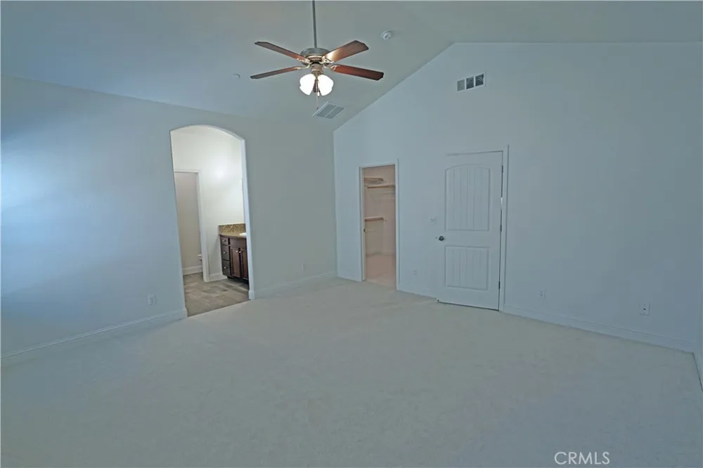 10118 Alondra Dr Bakersfield, CA 93311