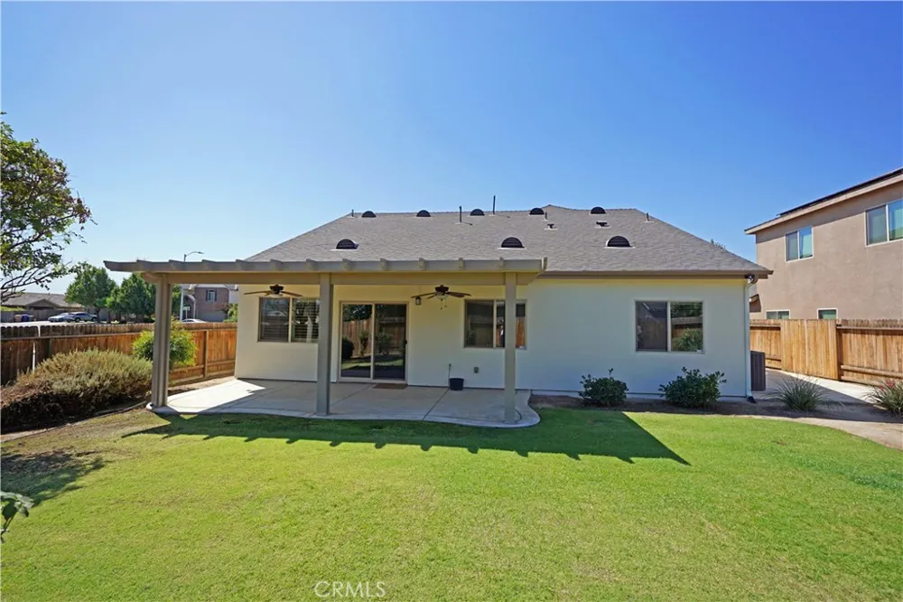 10118 Alondra Dr Bakersfield, CA 93311