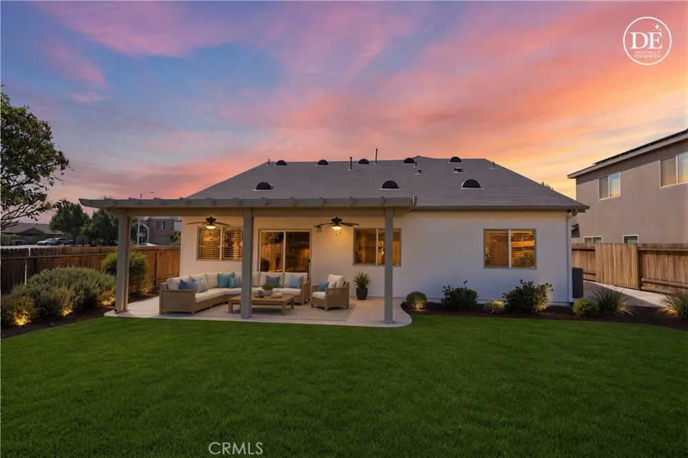 10118 Alondra Dr Bakersfield, CA 93311