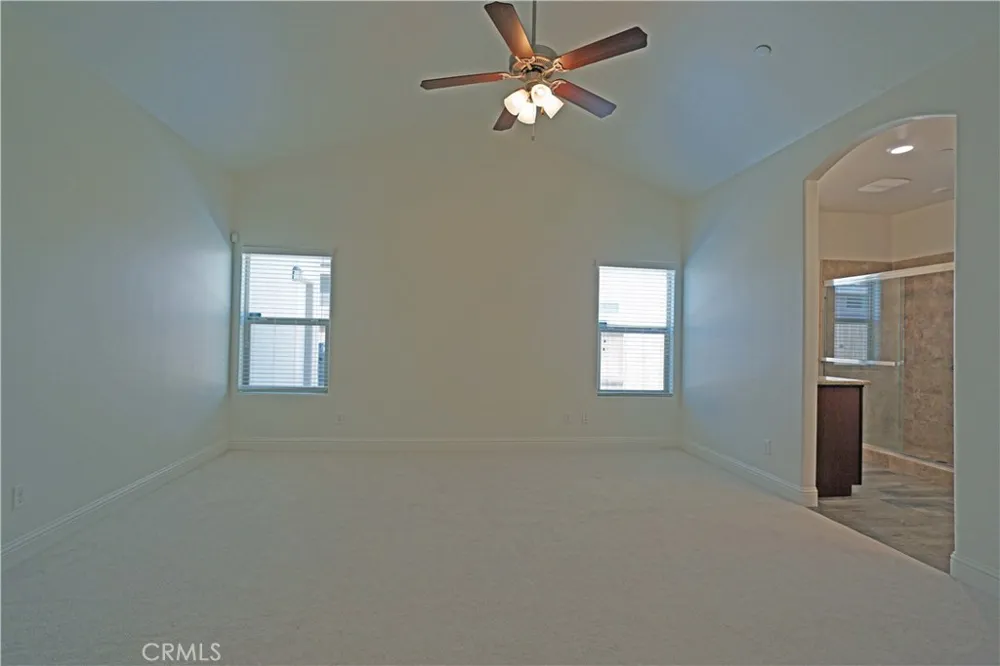 10118 Alondra Dr Bakersfield, CA 93311