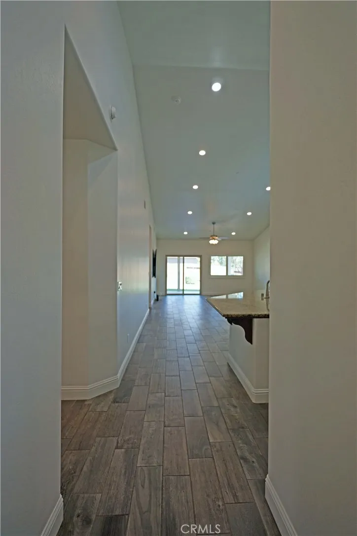 10118 Alondra Dr Bakersfield, CA 93311
