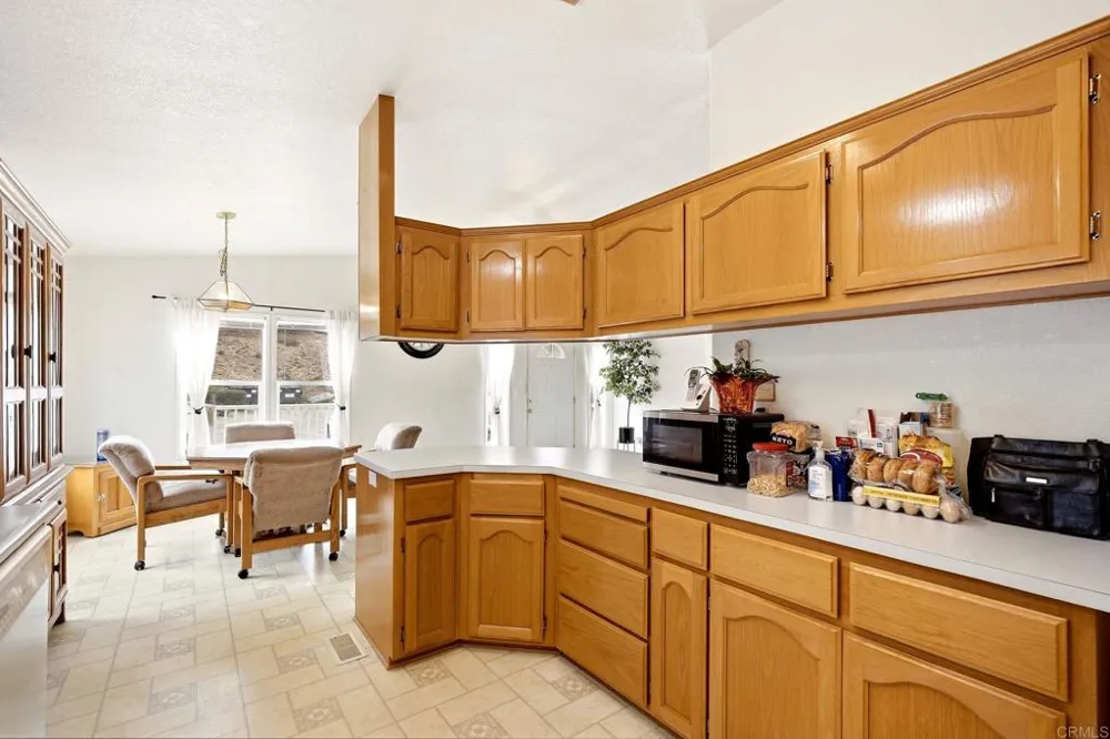 1631 Harbison Canyon Road #47 El Cajon, CA 92019