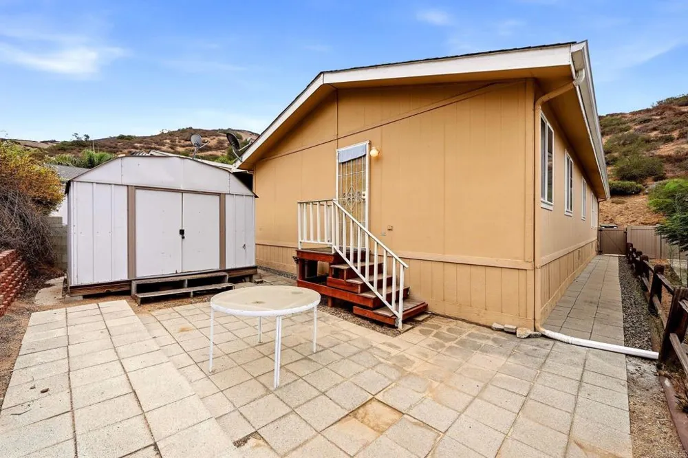 1631 Harbison Canyon Road #47 El Cajon, CA 92019