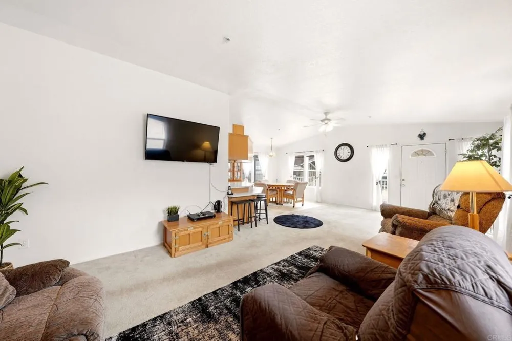 1631 Harbison Canyon Road #47 El Cajon, CA 92019
