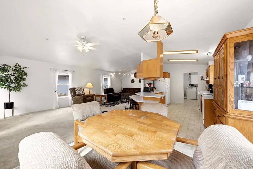 1631 Harbison Canyon Road #47 El Cajon, CA 92019