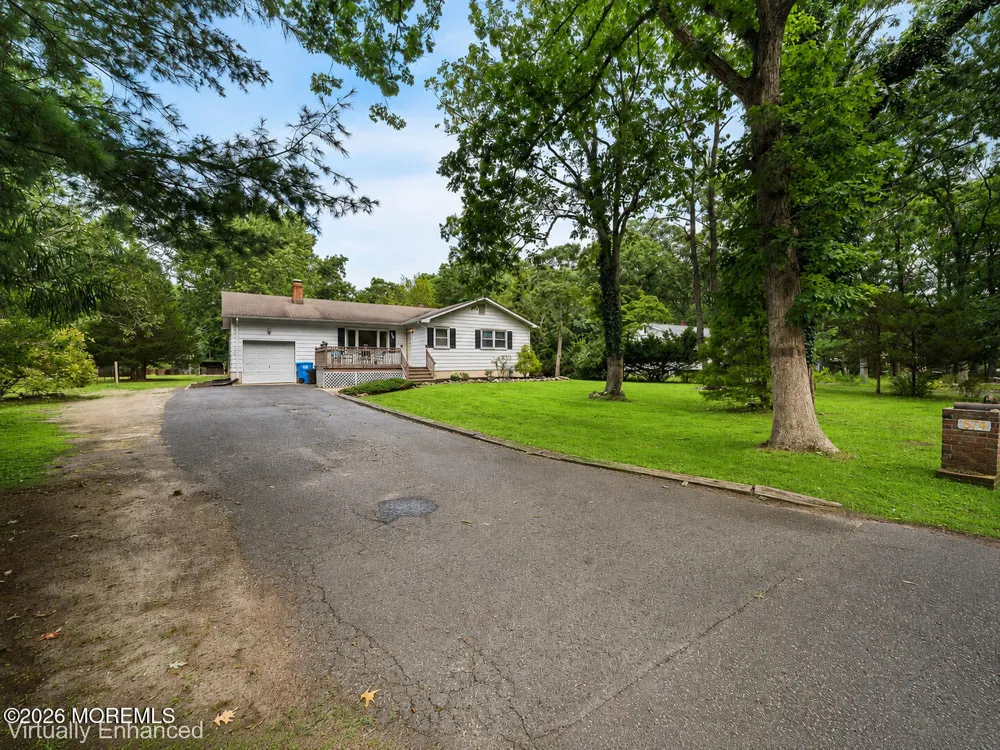 574 Henry Street Jackson, NJ 08527