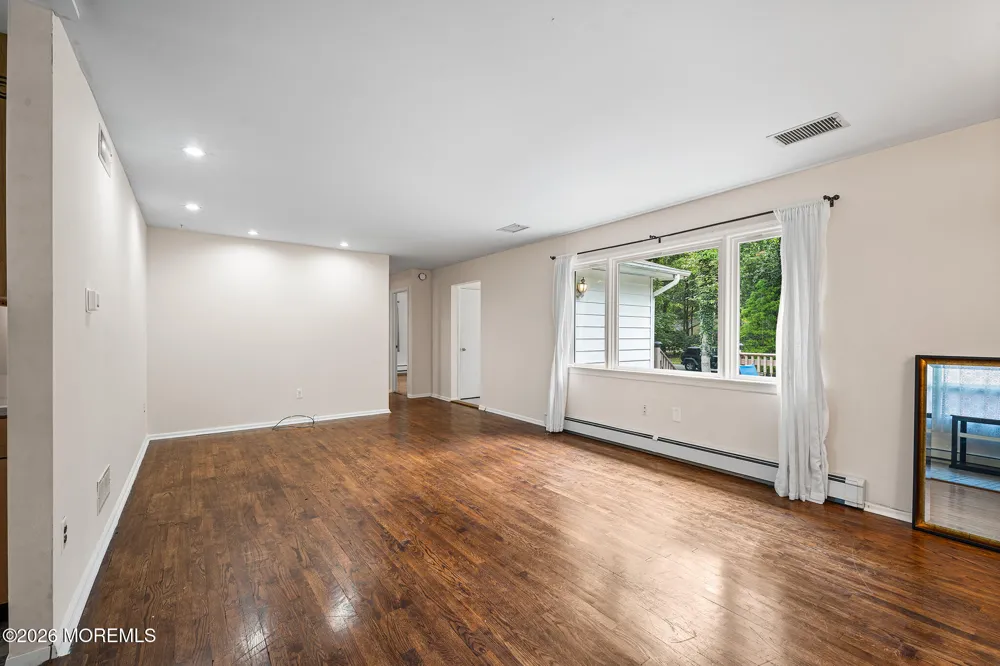 574 Henry Street Jackson, NJ 08527