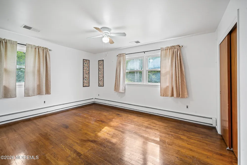 574 Henry Street Jackson, NJ 08527