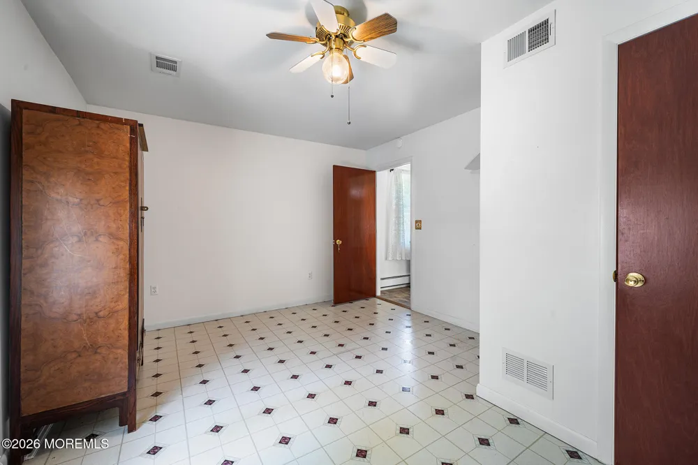 574 Henry Street Jackson, NJ 08527