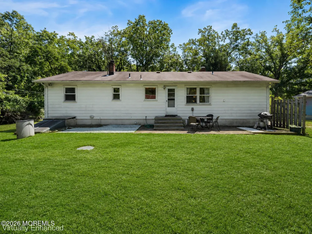 574 Henry Street Jackson, NJ 08527