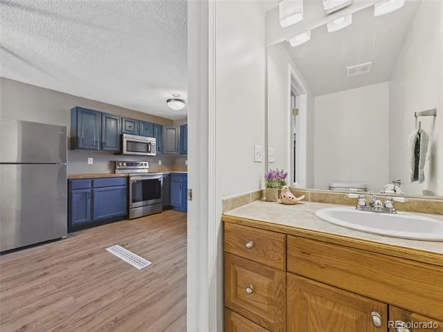 16901 E Chenango Avenue #D Aurora, CO 80015