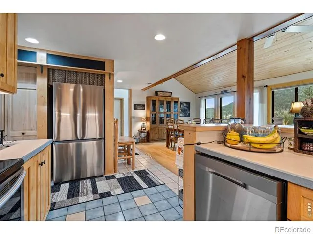 123 Mohawk Road Lyons, CO 80540