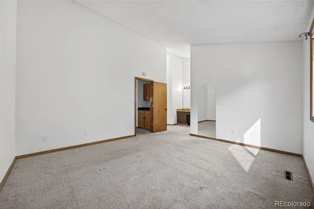 4110 S Evanston Circle #B Aurora, CO 80014