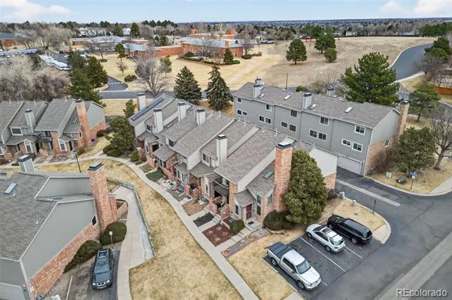 4110 S Evanston Circle #B Aurora, CO 80014
