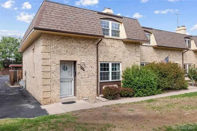 5589 S Lowell Boulevard Littleton, CO 80123
