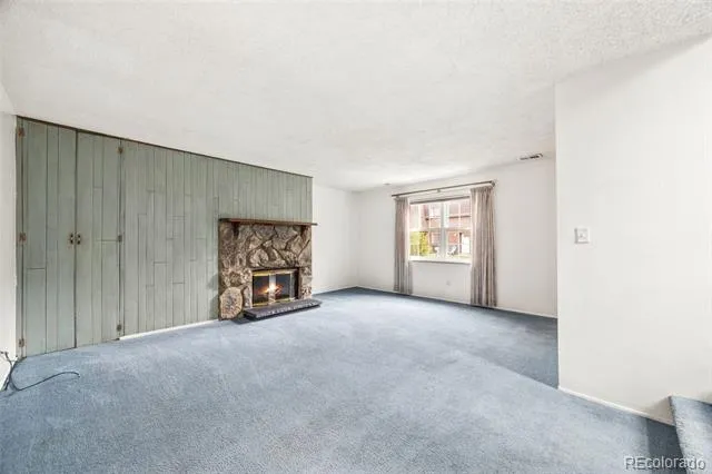 5589 S Lowell Boulevard Littleton, CO 80123