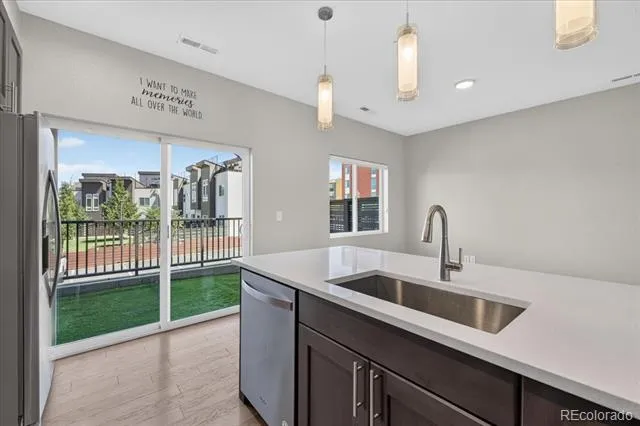 2809 W Parkside Place Denver, CO 80221