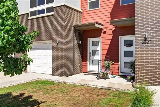 2809 W Parkside Place Denver, CO 80221