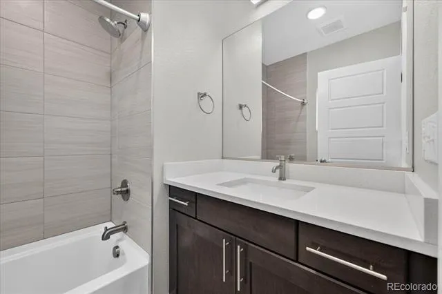 2809 W Parkside Place Denver, CO 80221