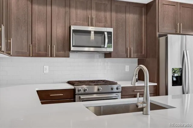 2809 W Parkside Place Denver, CO 80221