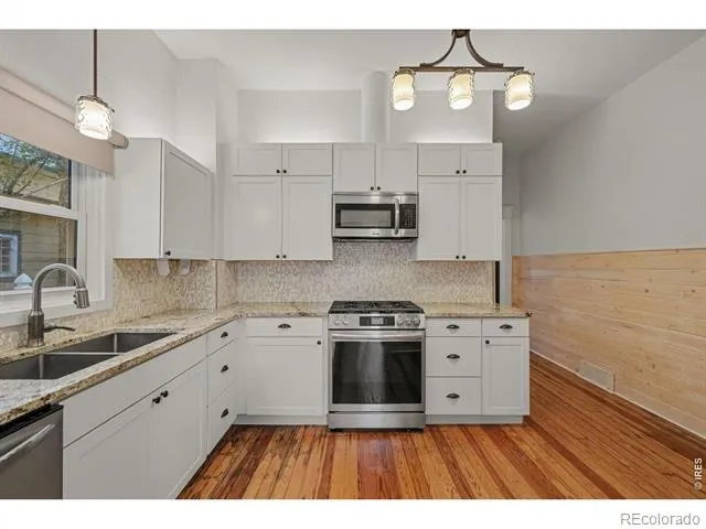 330 Collyer Street Longmont, CO 80501