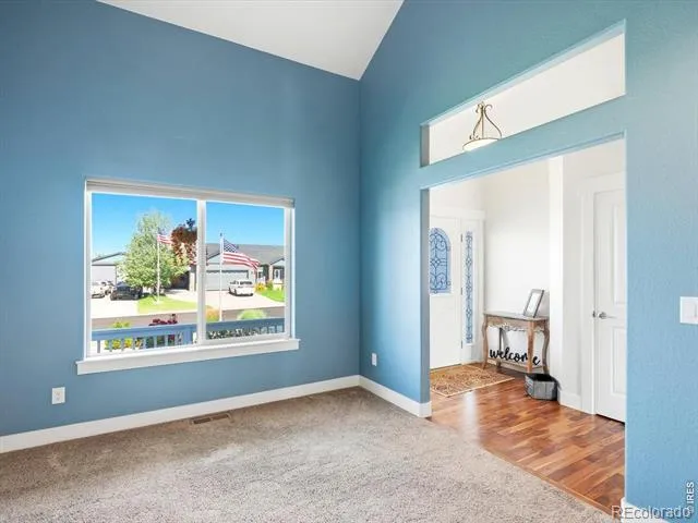 5035 Peregrine Road Dacono, CO 80514