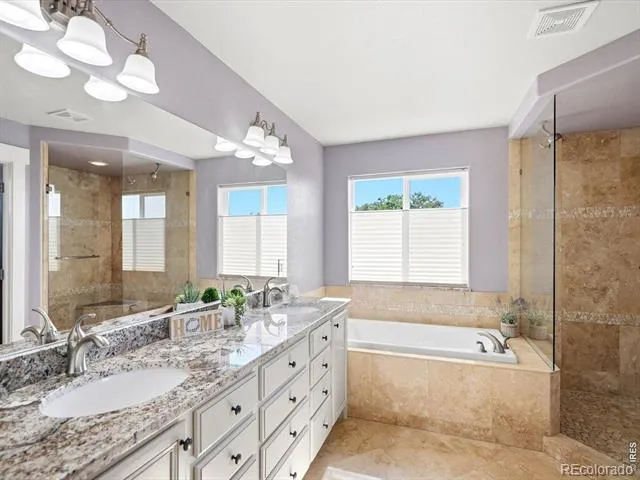 5035 Peregrine Road Dacono, CO 80514