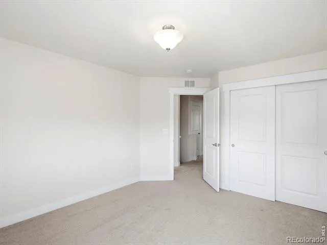 5035 Peregrine Road Dacono, CO 80514