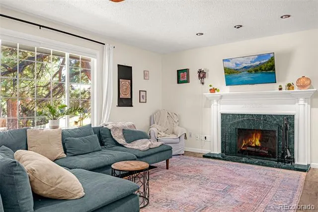 3854 Deepgreen Lane Colorado Springs, CO 80917