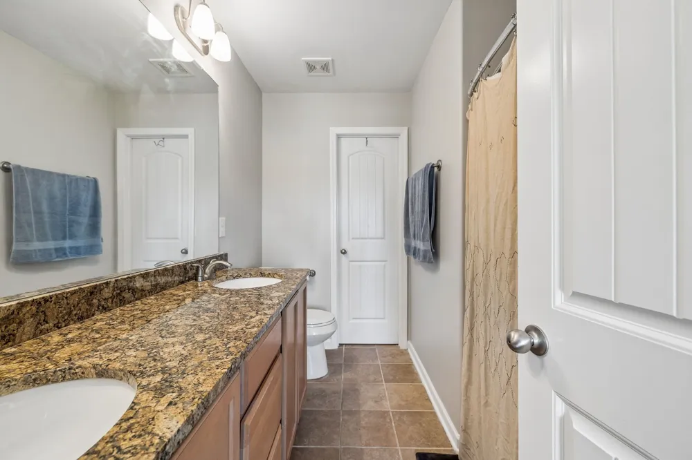 112 Cobblestone Place Dr Goodlettsville, TN 37072