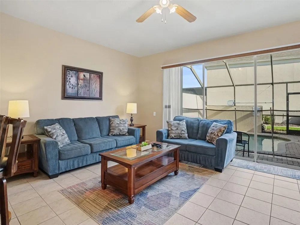 2326 SILVER PALM DR Kissimmee, FL 34747