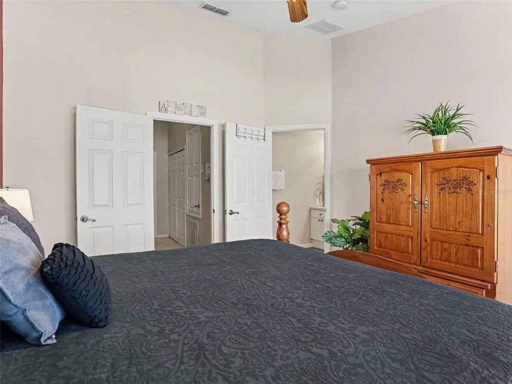 2326 SILVER PALM DR Kissimmee, FL 34747