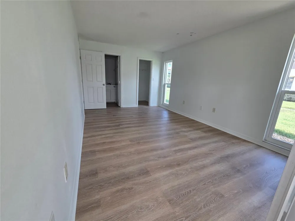 5111 AMULET DRIVE #102 New Port Richey, FL 34652