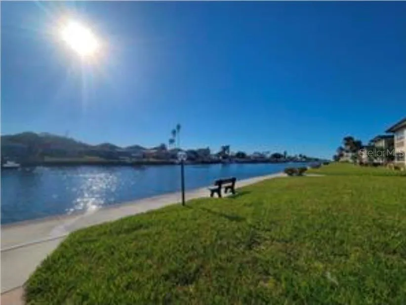 5111 AMULET DRIVE #102 New Port Richey, FL 34652