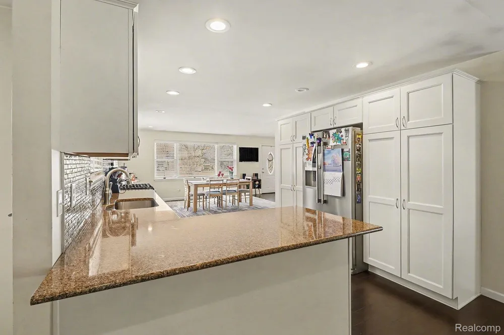 5060 Tahquamenon Trail Flushing Charter Township, MI 48433