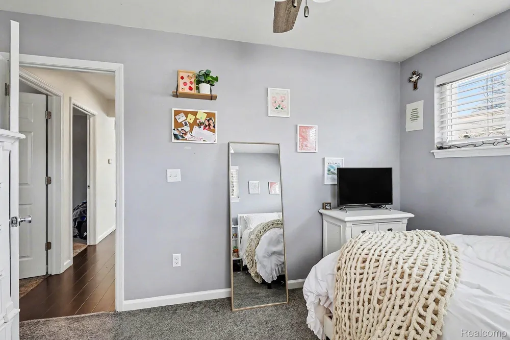 5060 Tahquamenon Trail Flushing Charter Township, MI 48433
