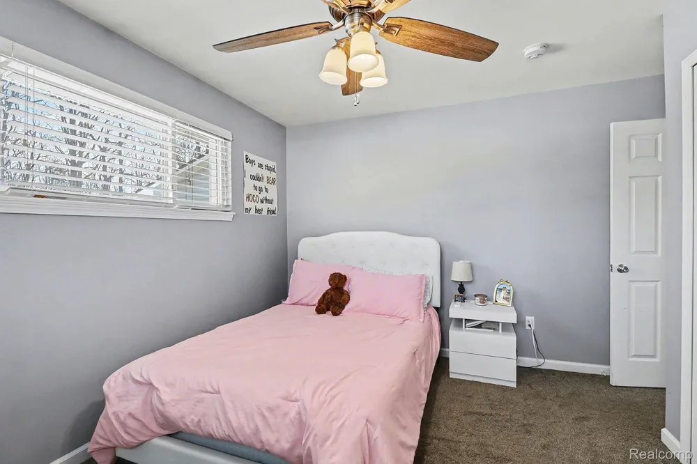 5060 Tahquamenon Trail Flushing Charter Township, MI 48433