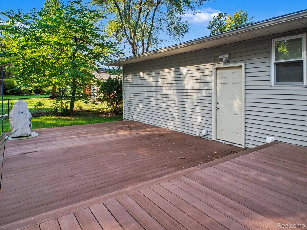 5060 Tahquamenon Trail Flushing Charter Township, MI 48433